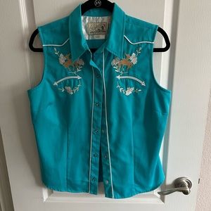 Roper Sleeveless Snap Button Up